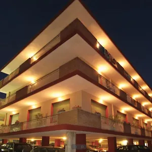 Hotel Jolanda